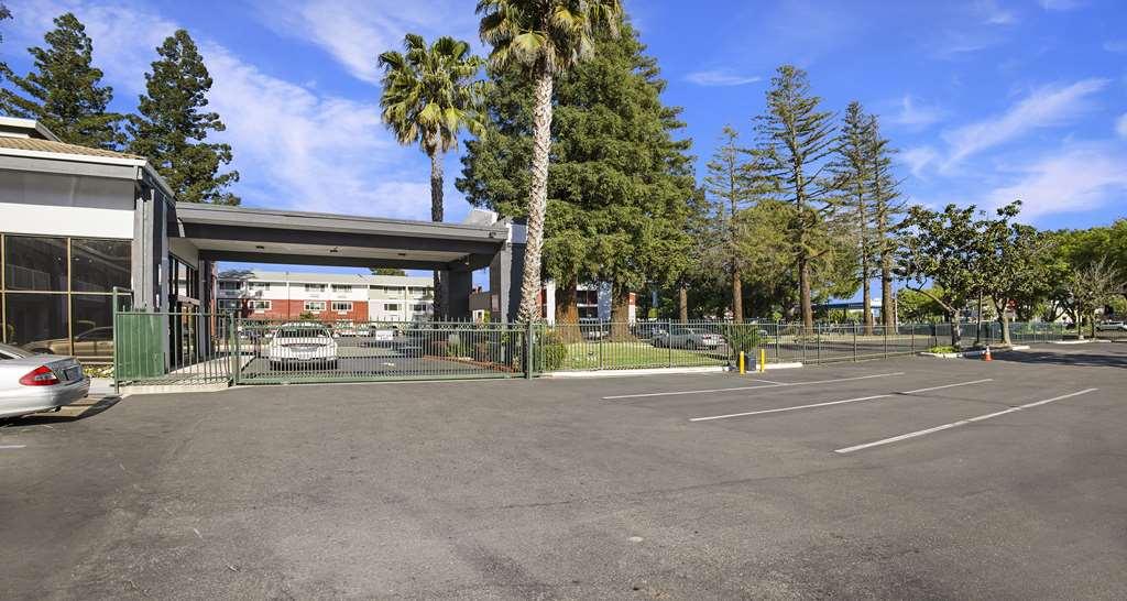 Surestay Plus Hotel By Best Western Sacramento North Εξωτερικό φωτογραφία