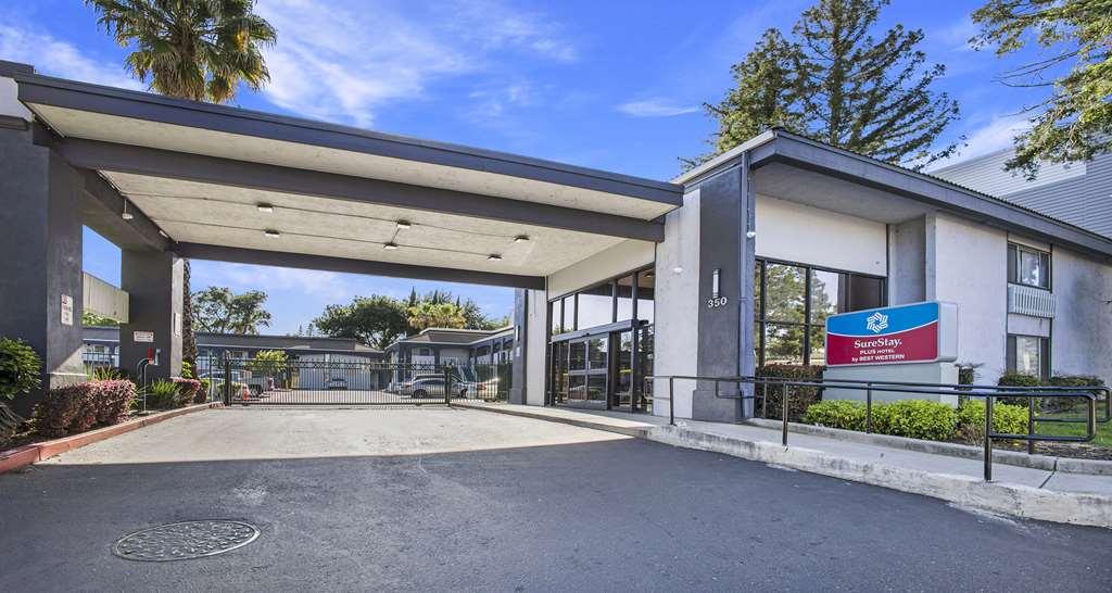 Surestay Plus Hotel By Best Western Sacramento North Εξωτερικό φωτογραφία