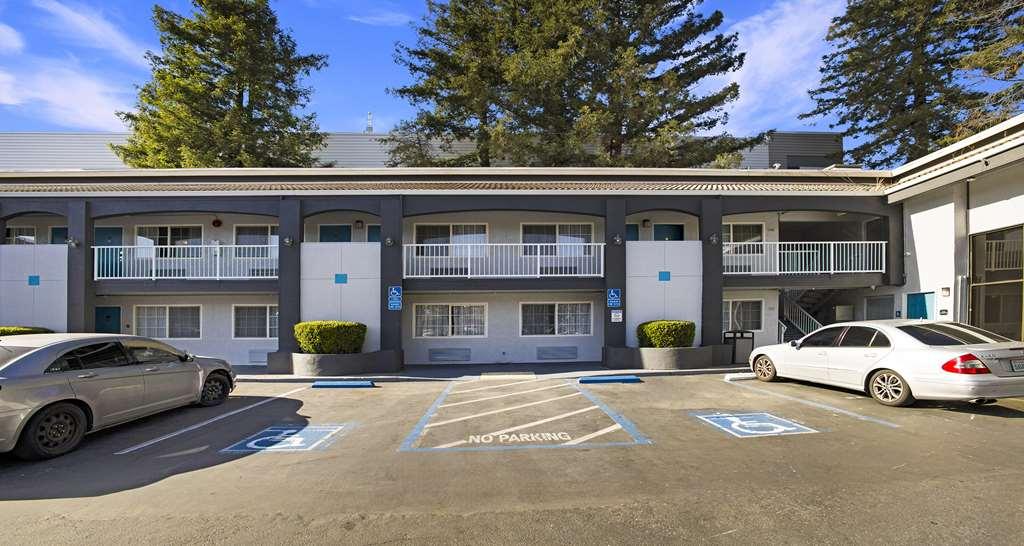Surestay Plus Hotel By Best Western Sacramento North Εξωτερικό φωτογραφία