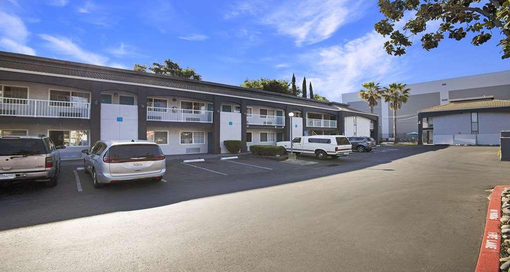 Surestay Plus Hotel By Best Western Sacramento North Εξωτερικό φωτογραφία