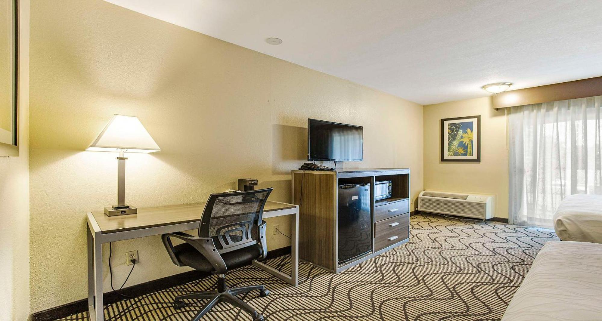 Surestay Plus Hotel By Best Western Sacramento North Εξωτερικό φωτογραφία