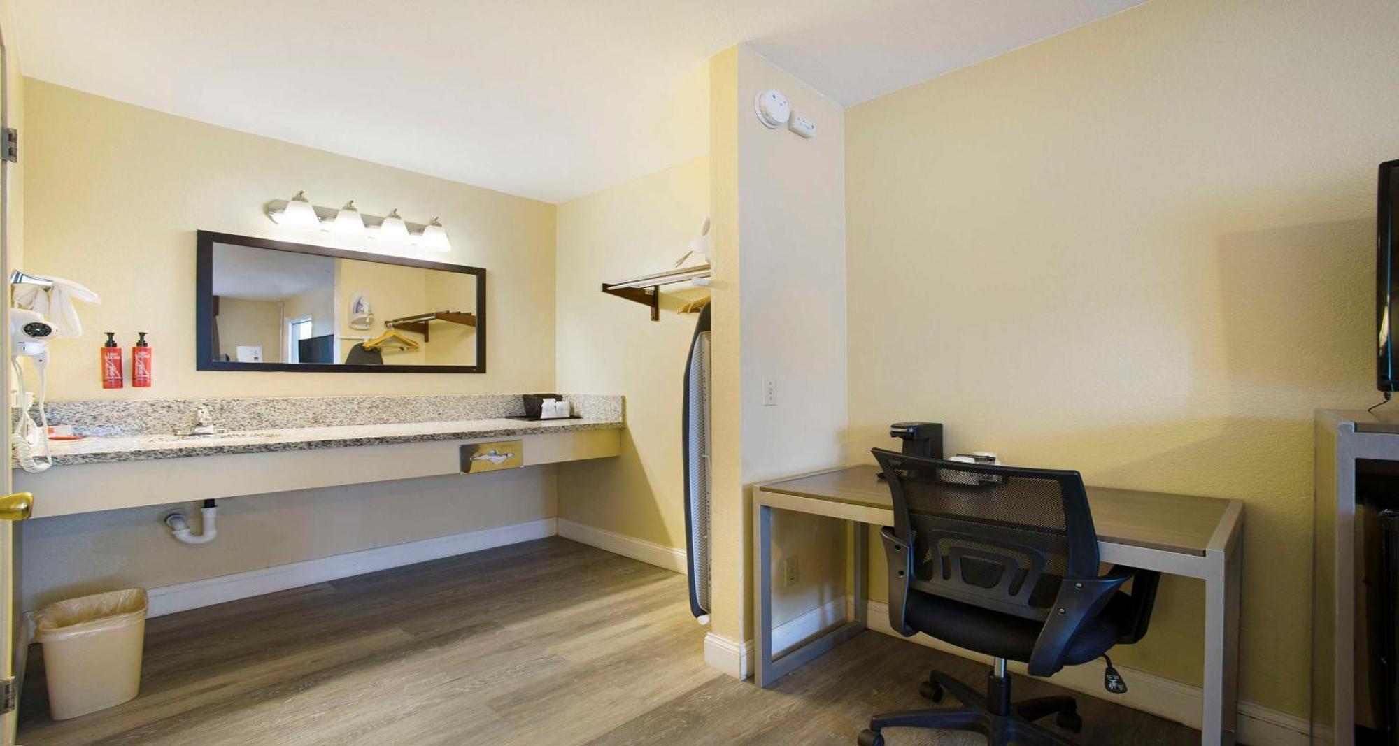 Surestay Plus Hotel By Best Western Sacramento North Εξωτερικό φωτογραφία