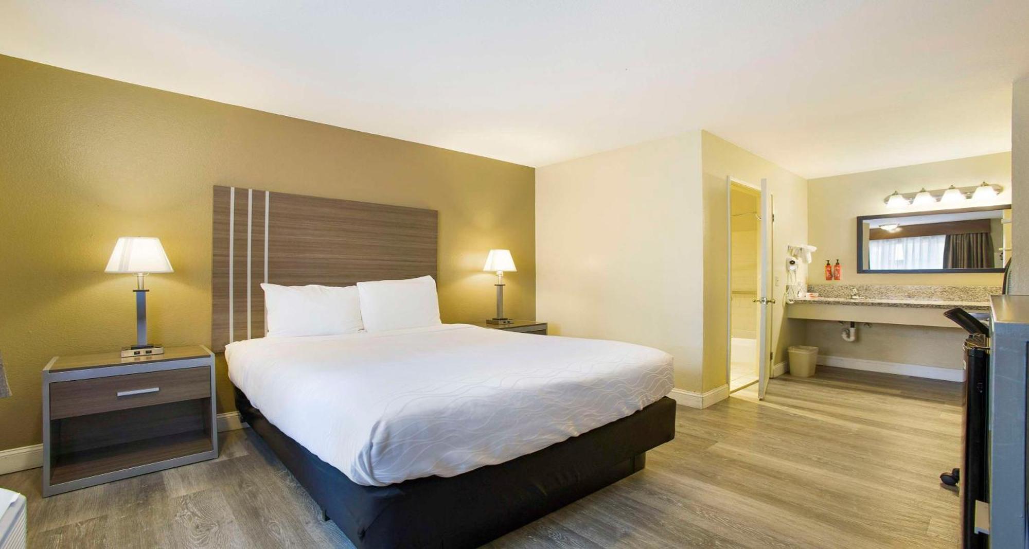 Surestay Plus Hotel By Best Western Sacramento North Εξωτερικό φωτογραφία