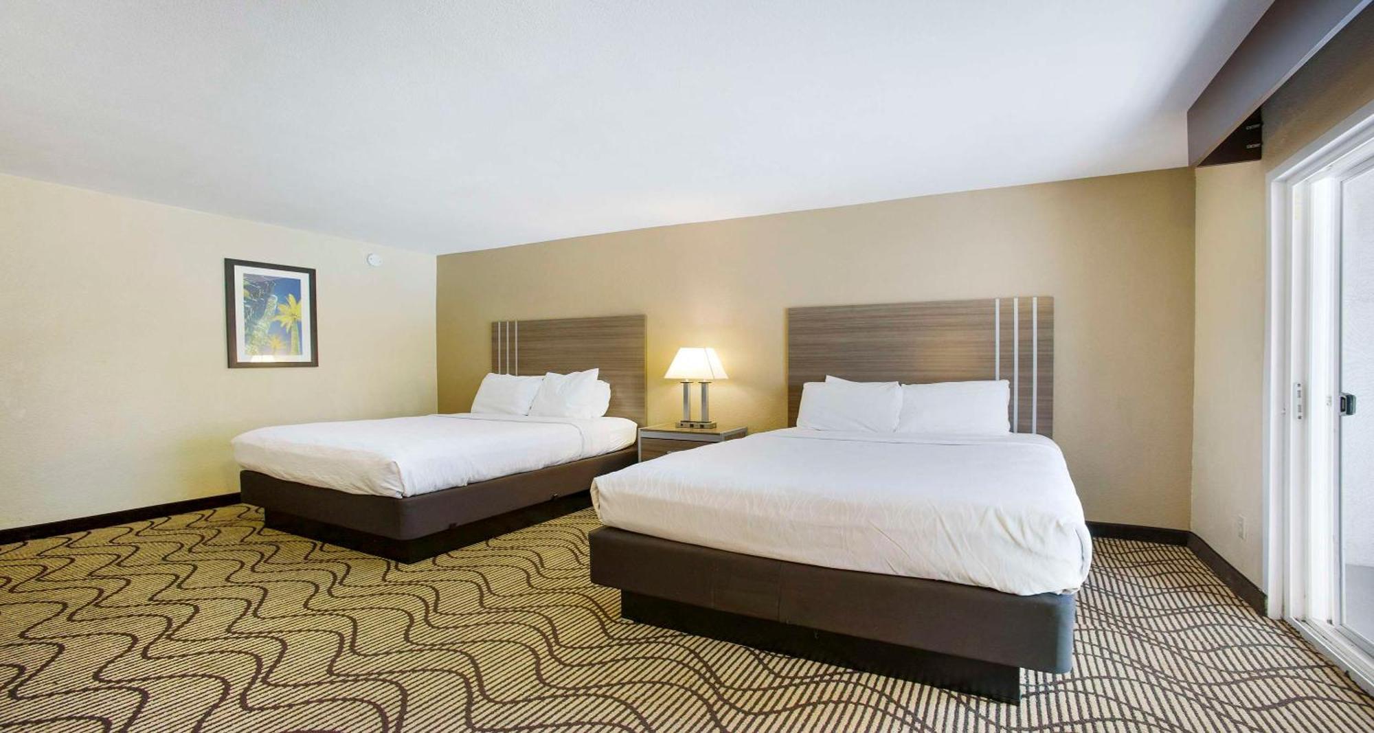 Surestay Plus Hotel By Best Western Sacramento North Εξωτερικό φωτογραφία