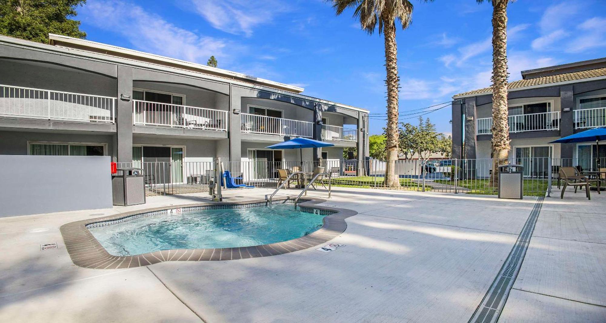 Surestay Plus Hotel By Best Western Sacramento North Εξωτερικό φωτογραφία