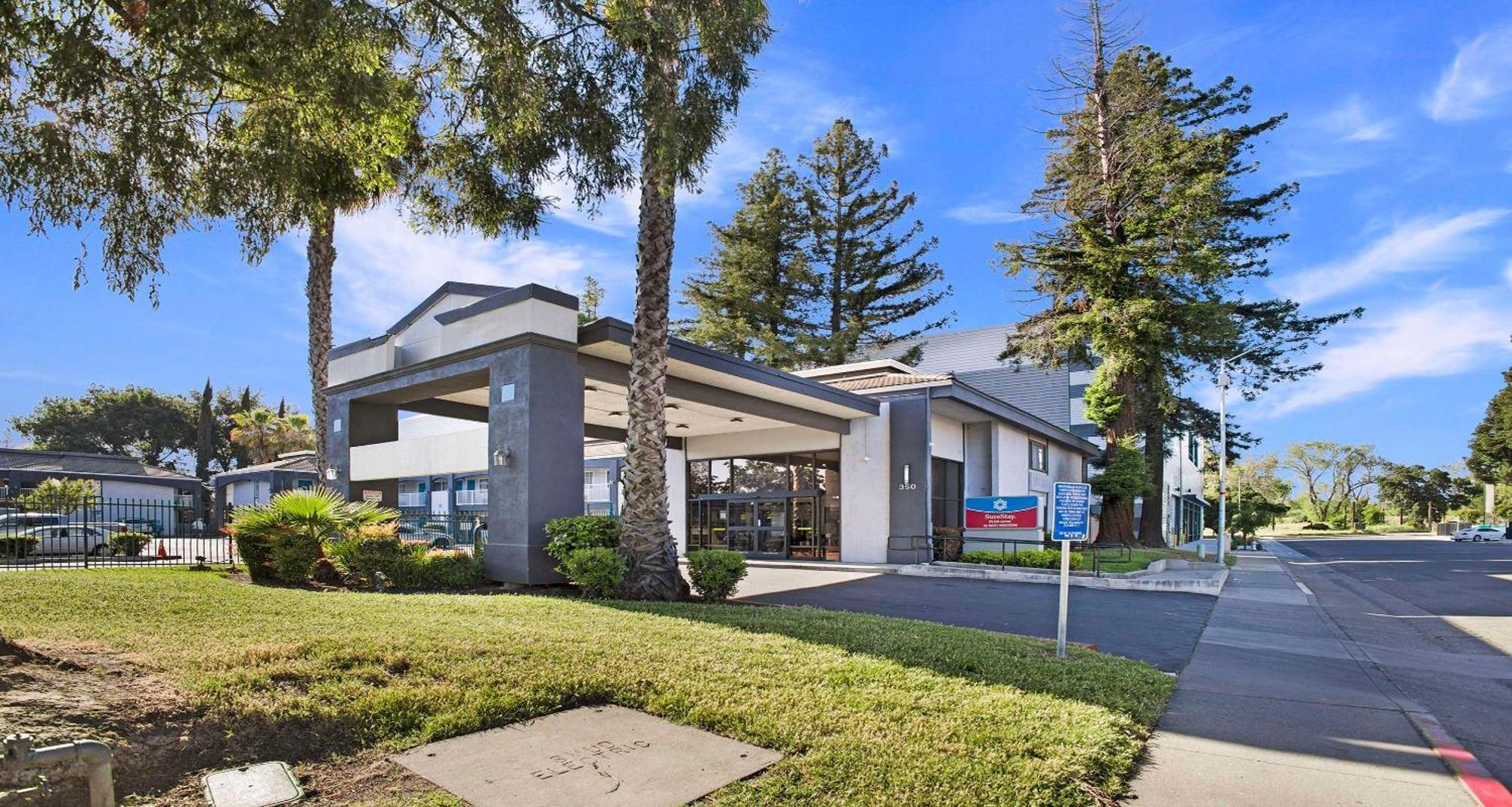 Surestay Plus Hotel By Best Western Sacramento North Εξωτερικό φωτογραφία